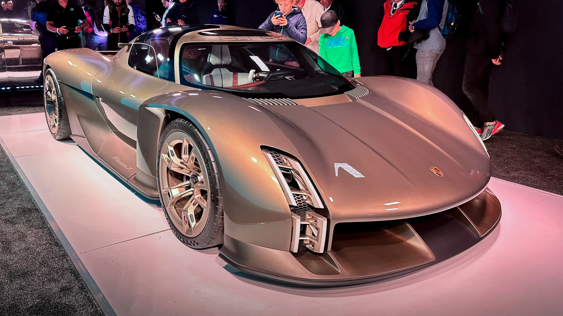 Porsche Mission X hypercar