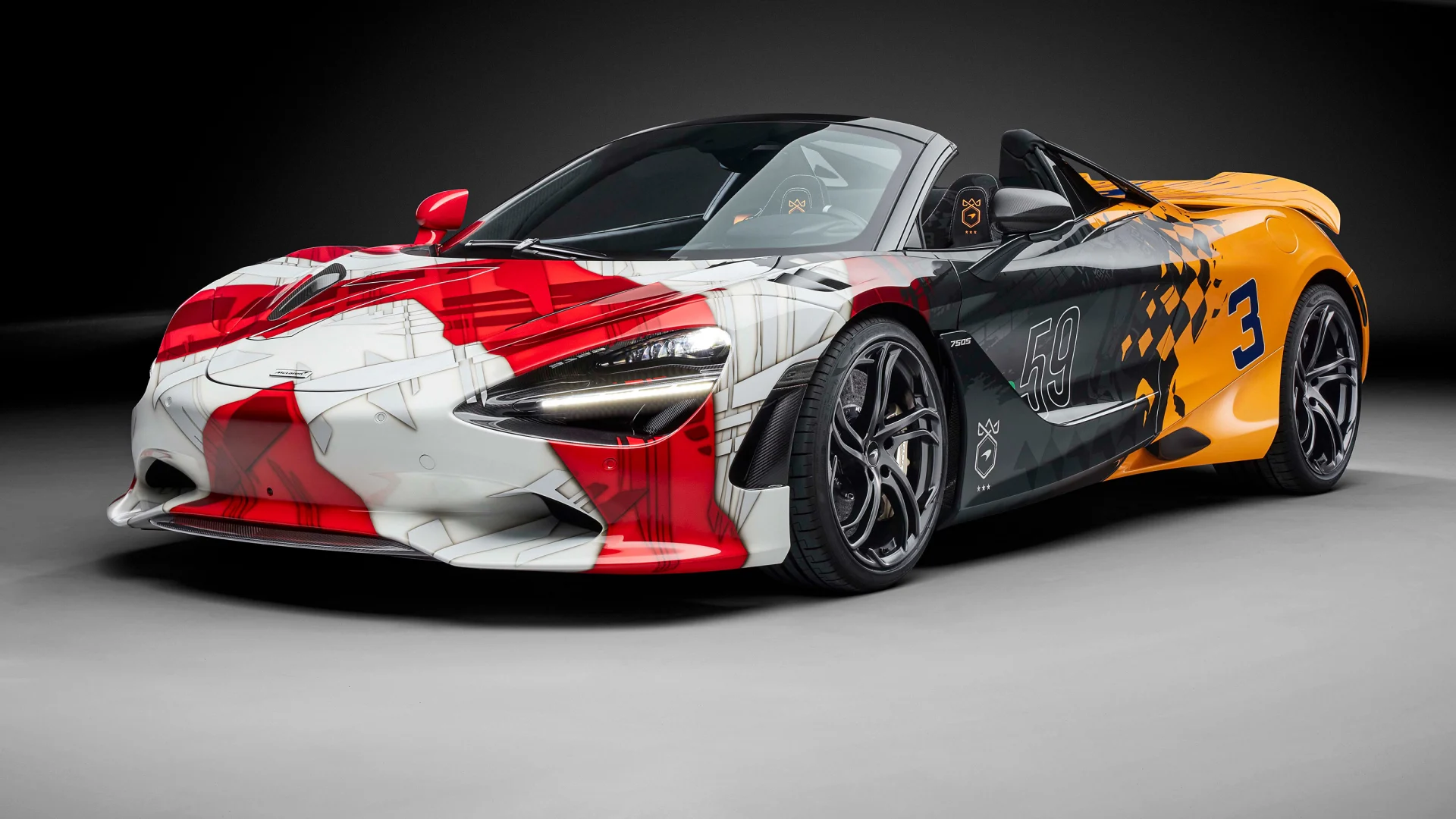 ماكلارين 750S 'التاج الثلاثي' ذات الإصدار المحدود هي تحفة خاصة مرسومة يدويًا من MSO