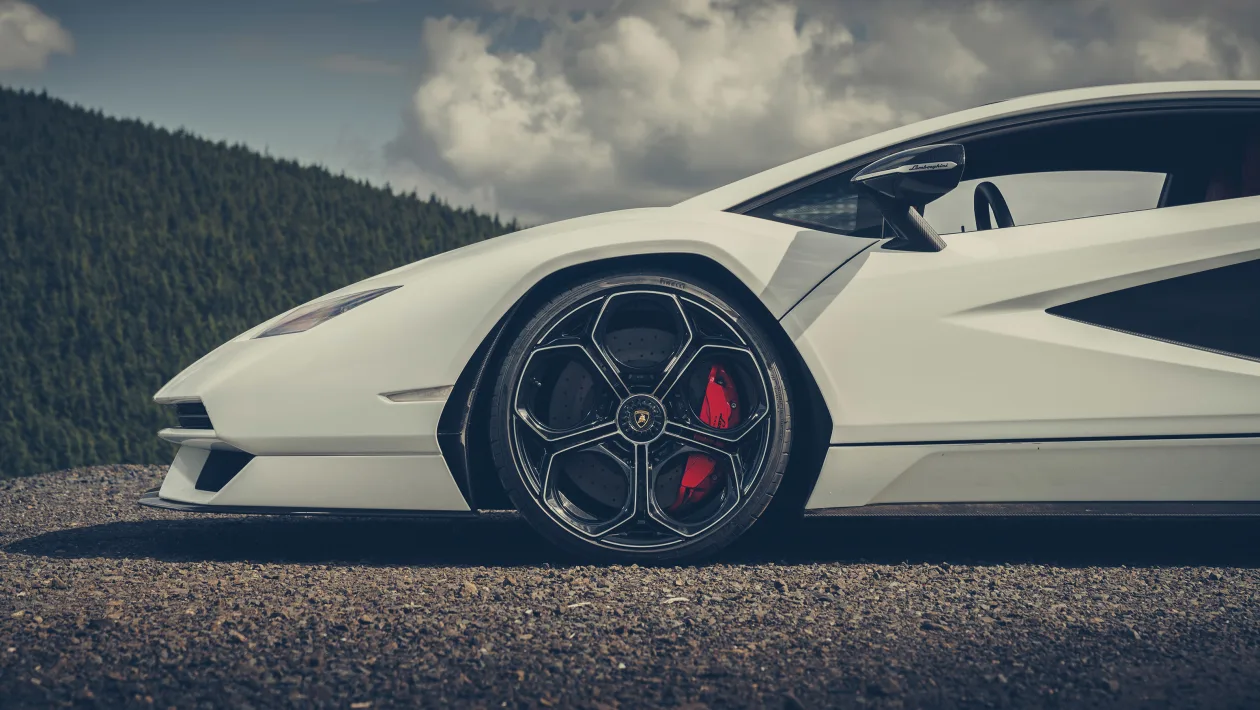 Lamborghini Aventador Ultimae and Lamborghini Countach