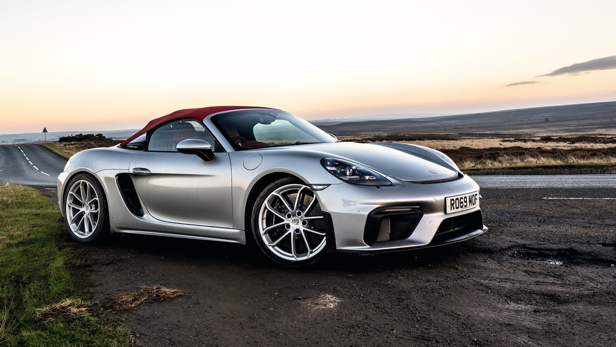 Honda NSX v Porsche 718 Spyder