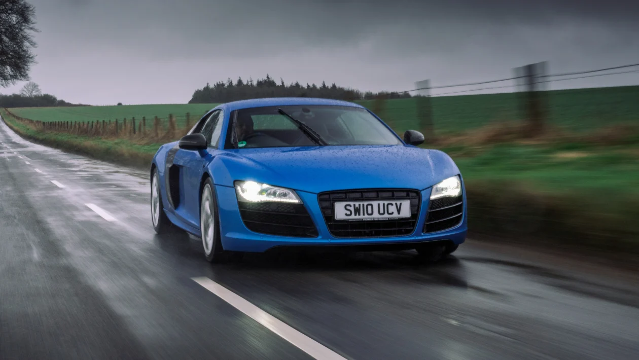 Audi R8
