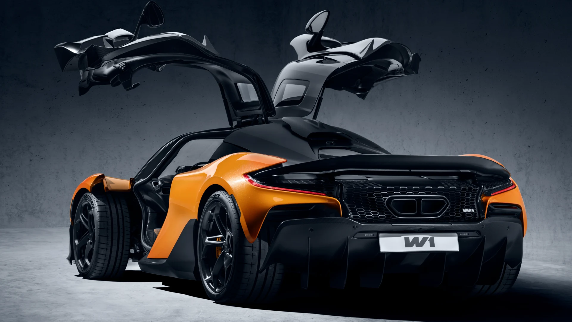 McLaren W1